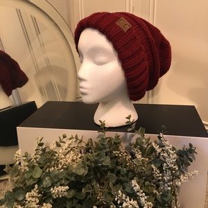 Red CC knit beanie ♥️